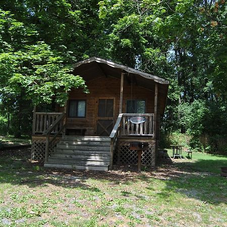 Robin Hill Camping Resort One-Bedroom Cottage 8 Lenhartsville Exterior photo